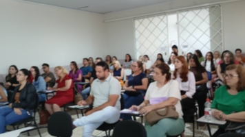 Empossados Novos Diretotes, Vice-Diretor, Professores Coordenadores e Orientadores.